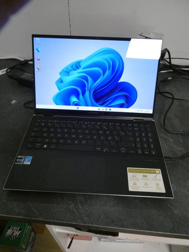 Portable asus zenbook - pc,