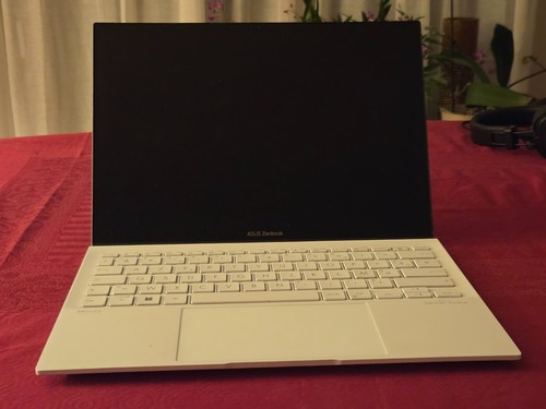 Asus zenbook oled - asus,